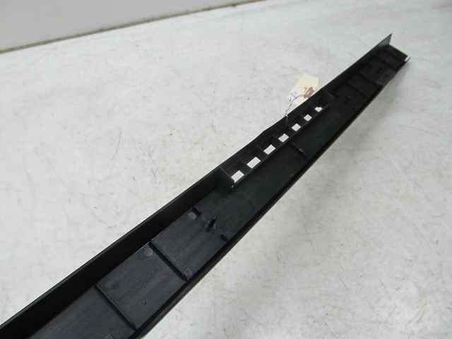 1985-1991 BMW 325i CABRIO E30 OEM REAR GRILLE TRIM 1932802