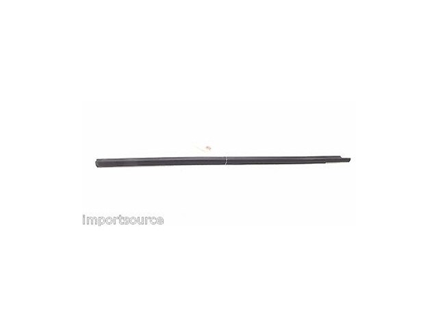 2006-2010 BMW X3 E83 OEM RIGHT FRONT PASS. EXTERIOR WINDOW WEATHER STRIP SEAL