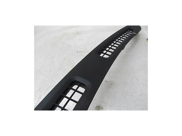 2010-2015 CADILLAC SRX OEM FRONT WINDSHIELD AIR VENT TRIM DEFROST GRILLE