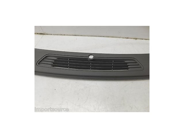 2013-2015 GMC ACADIA OEM FRONT DASH WINDSHIELD AIR VENT GRILLE TRIM 