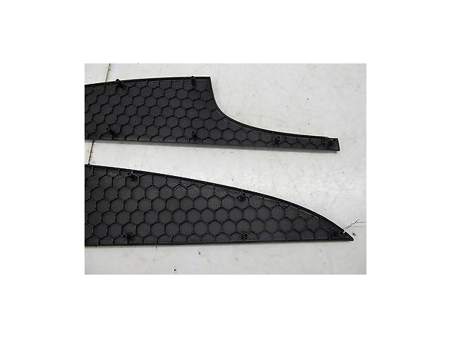 2004-2008 MASERATI QUATTROPORTE M139 OEM REAR DECK LID SPEAKER GRILLE COVER SET