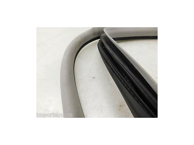 2007-2012 MERCEDES GL450 X164 OEM LEFT REAR DRIVER SIDE DOOR WEATHER STRIP SEAL