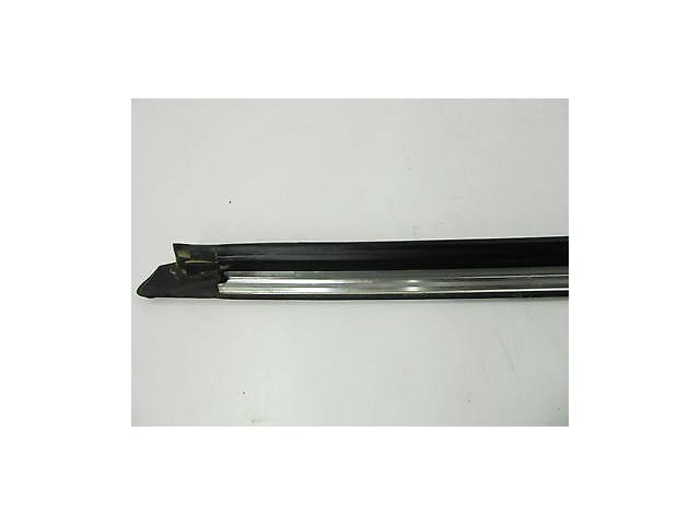 2006-2009 MERCEDES R350 W251 OEM LEFT REAR QUARTER WINDOW WEATHER STRIP TRIM