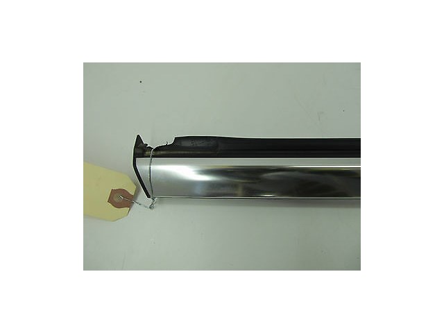 2006-2009 MERCEDES R350 W251 OEM LEFT REAR QUARTER WINDOW WEATHER STRIP TRIM