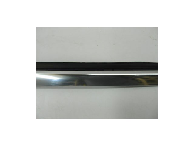 2006-2009 MERCEDES R350 W251 OEM LEFT REAR QUARTER WINDOW WEATHER STRIP TRIM
