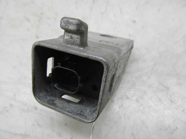 2001-2006 LEXUS LS430 OEM LEFT FRONT AIRBAG CRASH IMPACT SENSOR 89173-0W100