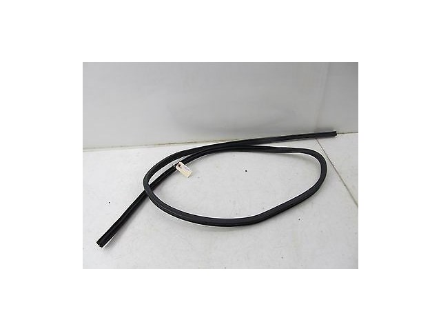 2014-2015 NISSAN VERSA NOTE OEM RIGHT FRONT DOOR WEATHER STRIP MOLDING 