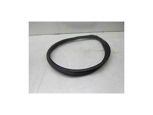 2008-2013 VOLKSWAGEN GTI MK6 OEM LEFT FRONT DOOR WEATHER STRIP