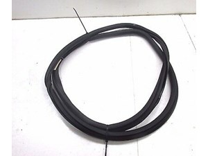 2008-2013 VOLKSWAGEN GTI MK6 OEM RIGHT FRONT DOOR WEATHER STRIP