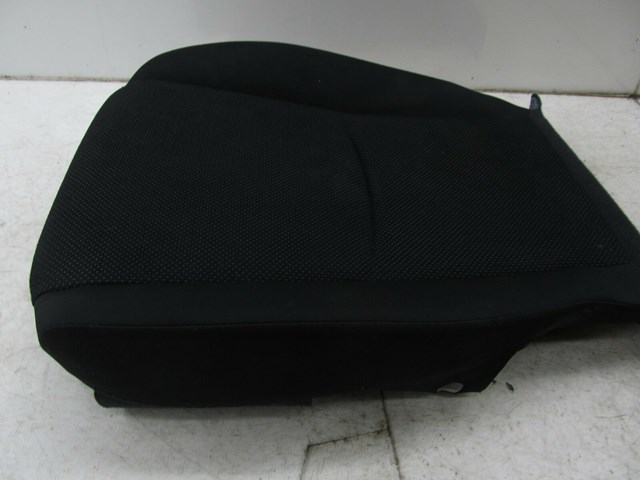 2010-2014 SUBARU IMPREZA OEM RIGHT FRONT PASSENGER LOWER SEAT CUSHION BLACK