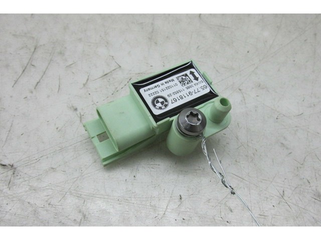  2009-2013 BMW 328i E93 E92 LCI OEM RIGHT PASSENGER DOOR CRASH IMPACT SENSOR 