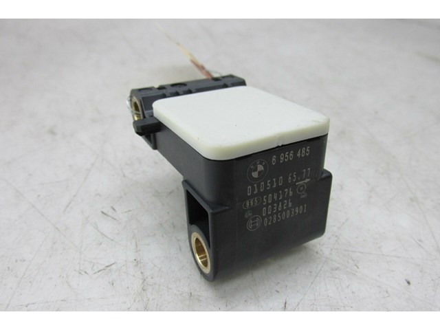  2009-2013 BMW 328i E93 E92 LCI OEM RIGHT REAR QUARTER CRASH IMPACT SENSOR 