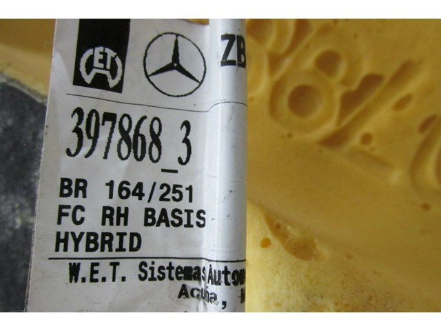 2007-2012 MERCEDES GL450 X164 OEM RIGHT FRONT PASSENGER SIDE LOWER SEAT CUSHION 