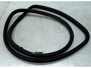  2013-2017 CHEVY TRAVERSE OEM RIGHT REAR WEATHER STRIP