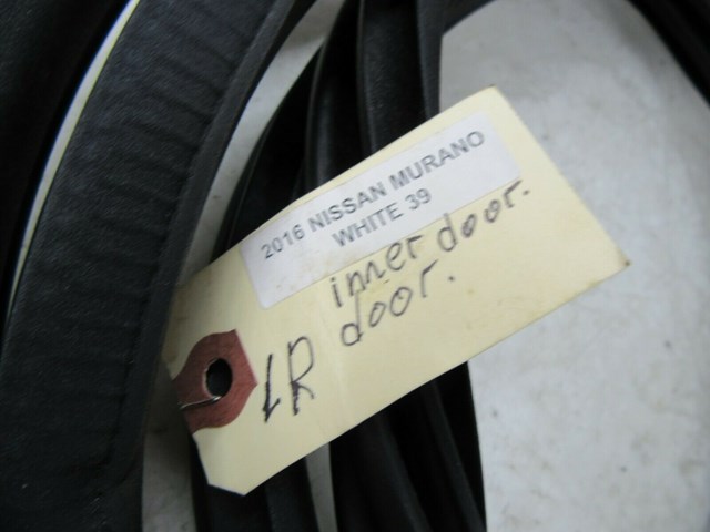 2015-2019 NISSAN MURANO OEM LEFT REAR DRIVER SIDE DOOR WEATHER STRIP INNER SEAL 