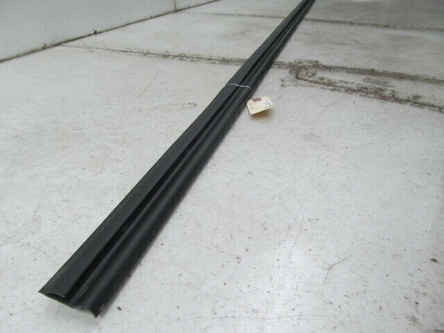 2015-2019 NISSAN MURANO OEM RIGHT PASSENGER SIDE BODY WEATHER STRIP 