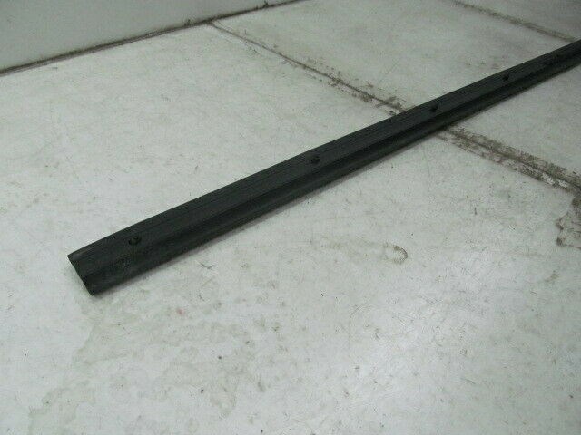 2015-2019 NISSAN MURANO OEM RIGHT PASSENGER SIDE BODY WEATHER STRIP 