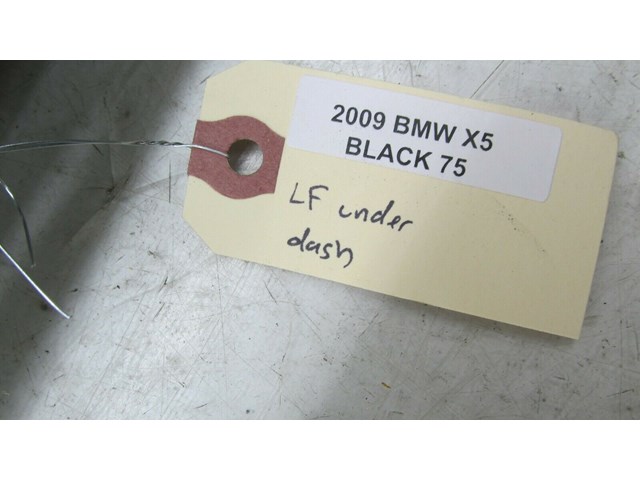  2007-2010 BMW X5 E70 OEM LEFT FRONT UNDER DASH LOWER KNEE PANEL WITH SPEAKER