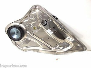 2010-2013 MERCEDES E350 W212 OEM RIGHT REAR DOOR WINDOW REGULATOR SPEAKER PANEL