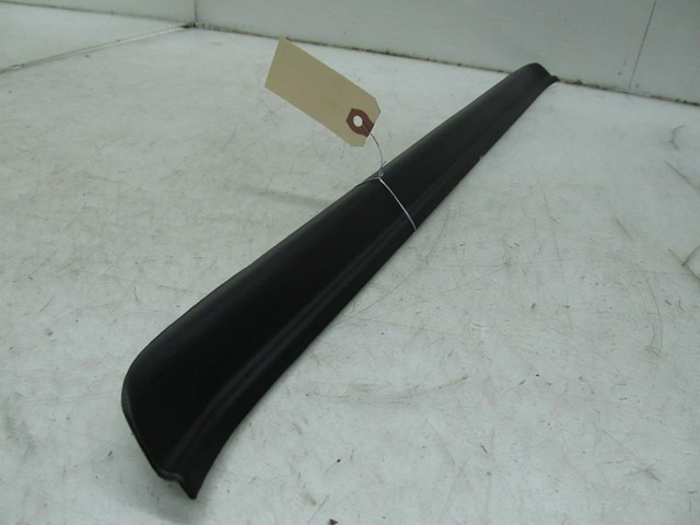 2005-2009 SAAB 9-5 OEM LEFT FRONT DOOR SILL TRIM 4562906