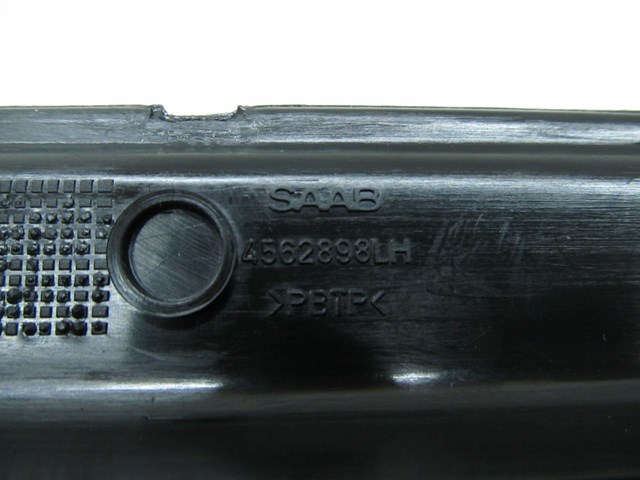 2005-2009 SAAB 9-5 OEM LEFT FRONT DOOR SILL TRIM 4562906