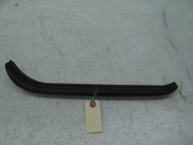 2005-2009 SAAB 9-5 OEM RIGHT REAR DOOR SILL TRIM 4562922