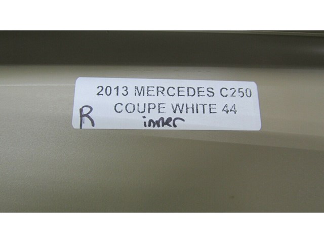 2012-2015 MERCEDES C250 COUPE W204 OEM RIGHT PASSENGER INNER DOOR SILL TRIM  