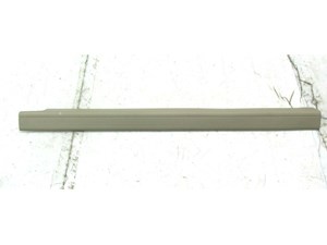 2012-2015 MERCEDES C250 COUPE W204 OEM RIGHT PASSENGER INNER DOOR SILL TRIM  