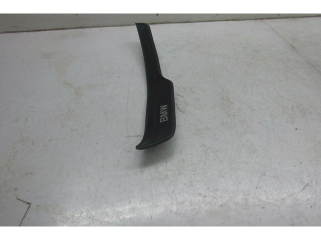 2007-2010 BMW 328xi E90 OEM LEFT REAR SIDE DOOR SILL MOLDING 51 47 7 060 279