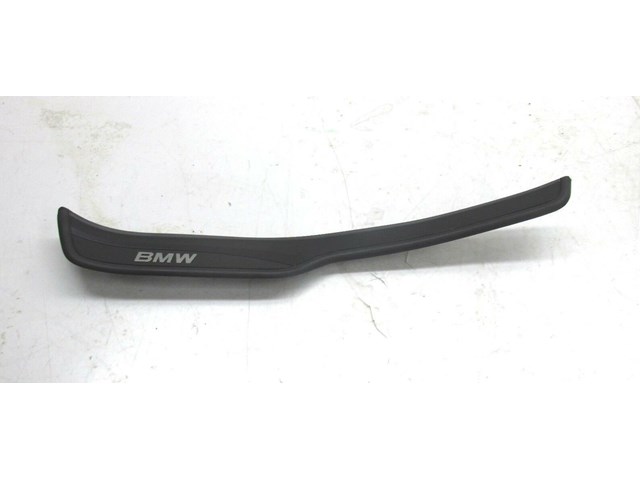 2007-2010 BMW 328xi E90 OEM RIGHT REAR SIDE DOOR SILL MOLDING 51 47 7 060 279