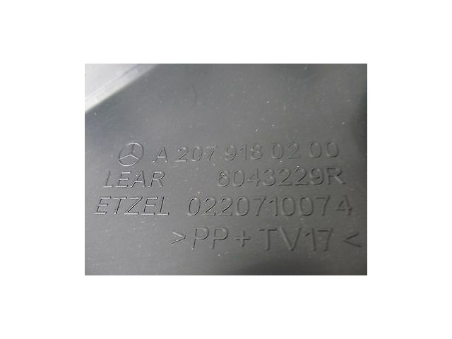 2012-2014 MERCEDES C250 W204 OEM RIGHT FRONT PASSENGER SEAT SWITCHES TRIM COVER