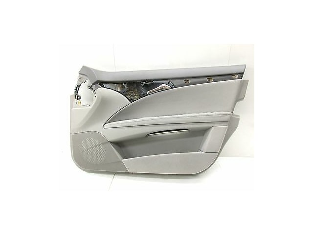 2003-2005 MERCEDES E320 WAGON W211 OEM RIGHT FRONT DOOR PANEL W/ WINDOW SWITCH