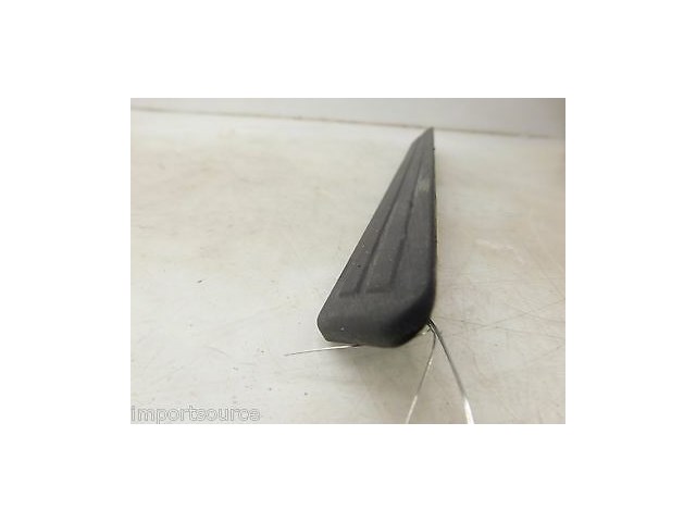 2013-2015 GMC ACADIA OEM RIGHT FRONT PASSENGER DOOR SILL SCUFF PLATE