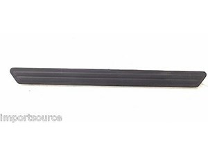 2013-2015 GMC ACADIA OEM RIGHT FRONT PASSENGER DOOR SILL SCUFF PLATE