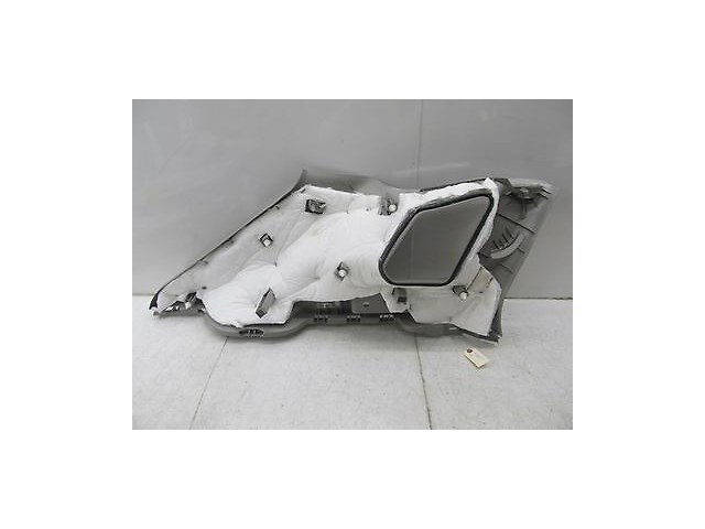 2010-2015 CADILLAC SRX OEM RIGHT REAR UPPER QUARTER PANEL COVER PANEL TRIM