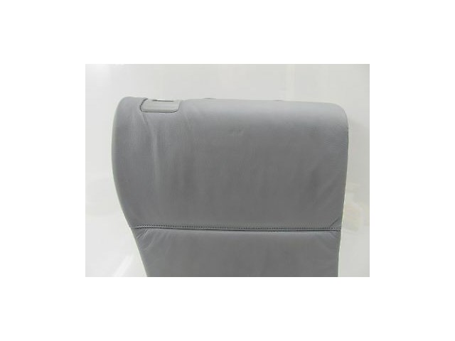 2001-2003 BMW X5 4.4L E53 OEM RIGHT REAR PASSENGER SIDE UPPER SEAT CUSHION