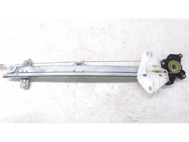 2014-2016 ACURA MDX OEM RIGHT REAR PASSENGER DOOR WINDOW REGULATOR