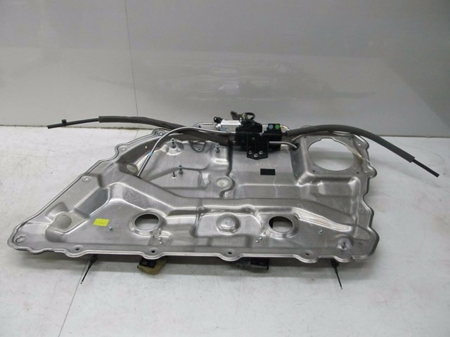 2004-2008 AUDI A8L W12 OEM RIGHT REAR PASSENGER DOOR WINDOW REGULATOR W/ PANEL