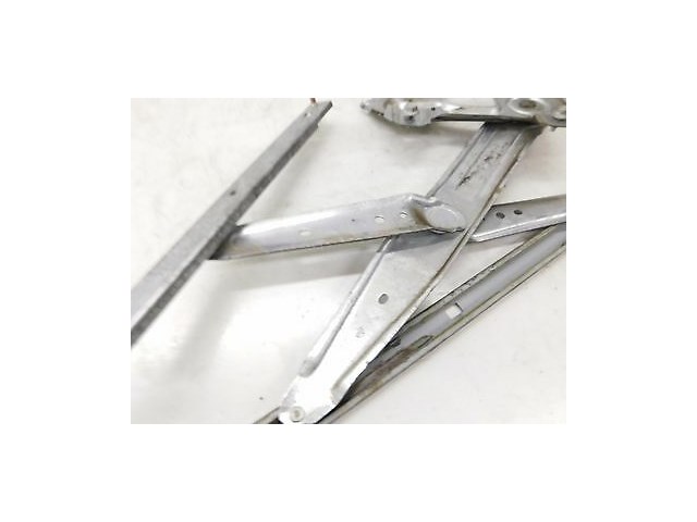 2003-2007 FORD F250 F350 OEM LEFT REAR DRIVER SIDE WINDOW REGULATOR TRACK