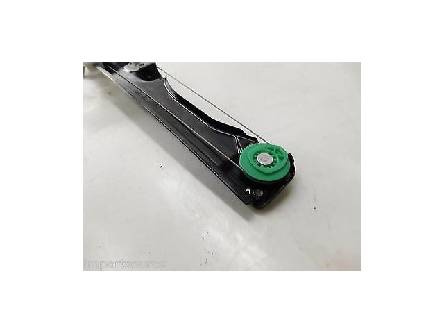 2013-2015 GMC ACADIA OEM LEFT FRONT DRIVER DOOR WINDOW REGULATOR W/O MOTOR