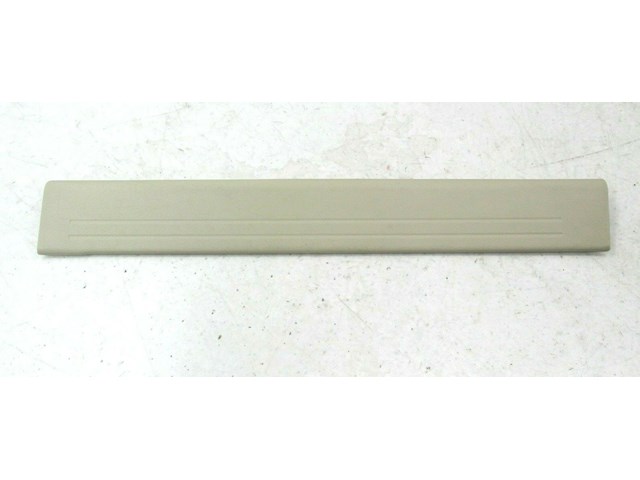 2015-2019 NISSAN MURANO OEM LEFT FRONT INNER DOOR SILL TRIM KICK SCUFF PLATE 