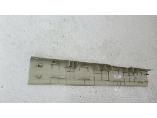2015-2019 NISSAN MURANO OEM RIGHT FRONT INNER DOOR SILL TRIM KICK SCUFF PLATE 