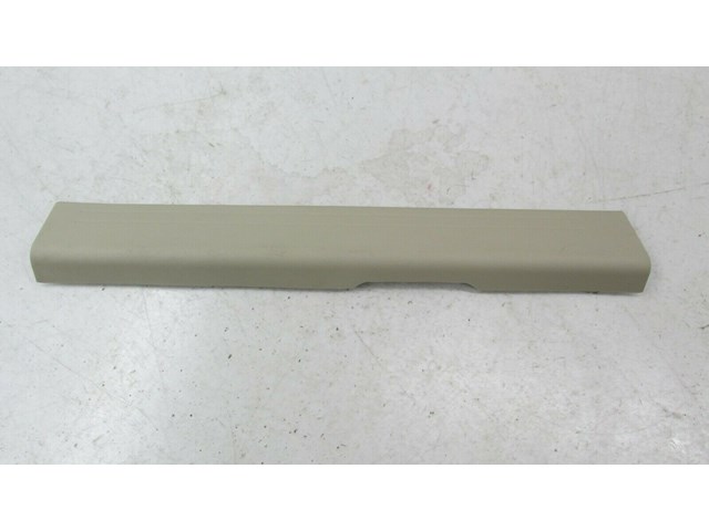 2015-2019 NISSAN MURANO OEM RIGHT FRONT INNER DOOR SILL TRIM KICK SCUFF PLATE 