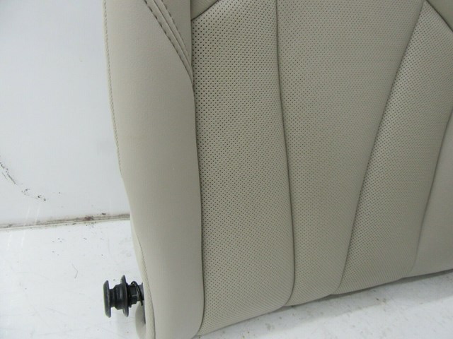 2017-2019 BUICK LACROSSE OEM RIGHT REAR UPPER SEAT CUSHION WITH ARM REST