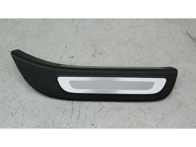 2009-2012 AUDI Q5 8R OEM RIGHT REAR PASS SIDE OUTER DOOR SILL SCUFF PLATE   