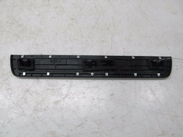 2014-2016 ACURA MDX OEM RIGHT FRONT PASSENGER DOOR SILL SCUFF PLATE 84202-TZ5A01