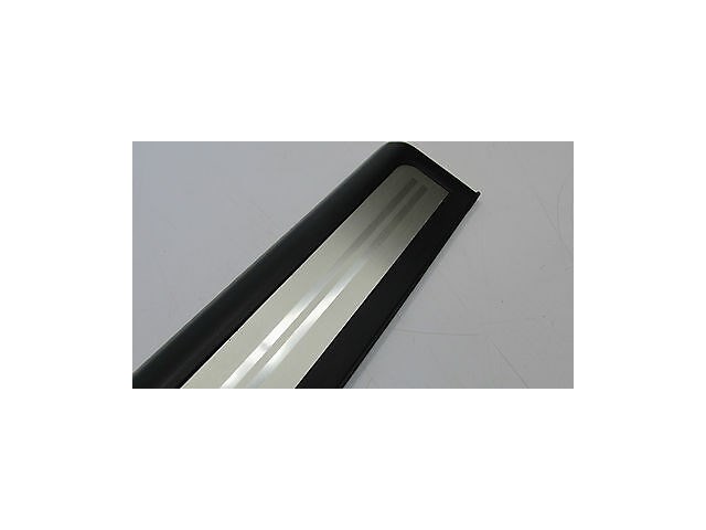 2005-2006 INFINITI G35 SEDAN OEM RIGHT SIDE FRONT DOOR SILL BLACK BRUSHED METAL