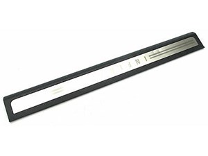 2005-2006 INFINITI G35 SEDAN OEM RIGHT SIDE FRONT DOOR SILL BLACK BRUSHED METAL