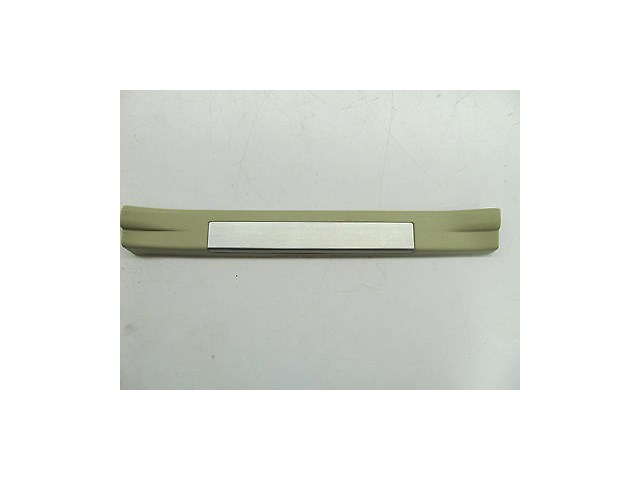 2006-2009 INFINITI M35 OEM RIGHT REAR DOOR SILL SCUFF PLATE TRIM COVER