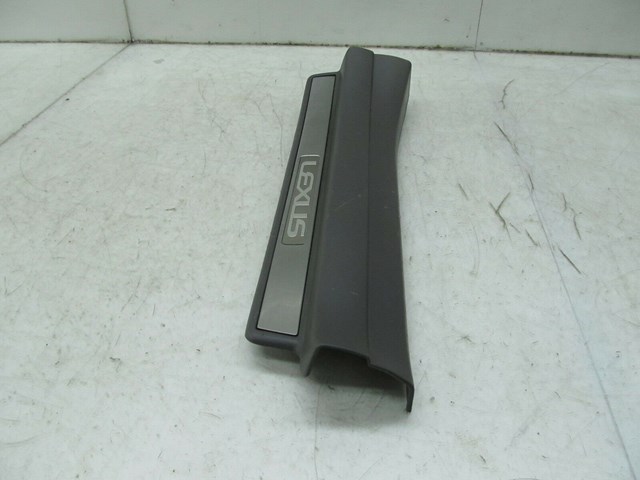 O2001-2006 LEXUS LS430 OEM RIGHT REAR DOOR SILL SCUFF PLATE TRIM PANEL 